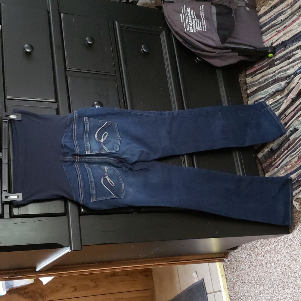 Indigo blue secret fit belly maternity jeans 💙